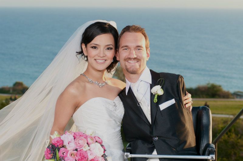 Nick and Kanae Vujicic pictured on their wedding day (credit: Waterbrook Press)