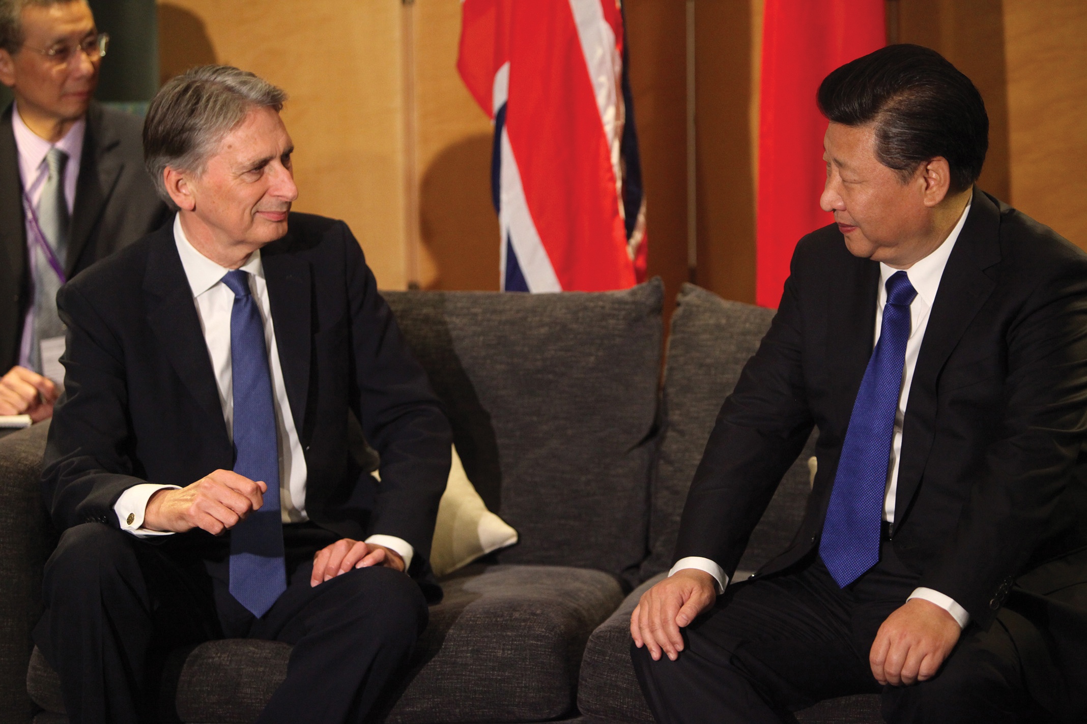Strictly business: Foreign Secretary Philip Hammond in cordial conversation with the Chinese President; human rights were not on the official agenda