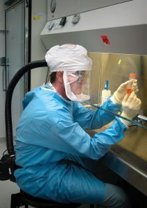 An influenza researcher in a bio-lab in America  