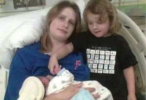 Lauren and her daughter just after herson’s birth in 2008